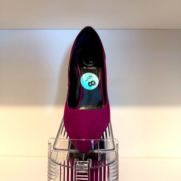 G By Guess Suede Heels. Size 8.5. - Picture 4 of 4